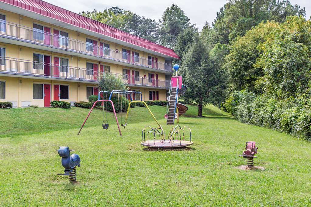 Super 8 By Wyndham Caryville Tn Съоръжения снимка
